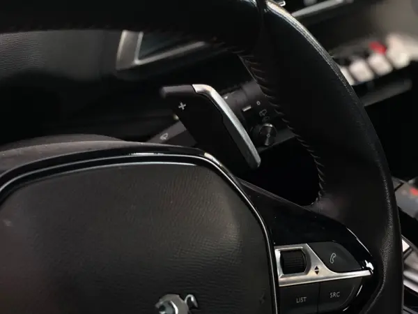 Peugeot 3008 PureTech 130 Stop & Start EAT6 Active 19