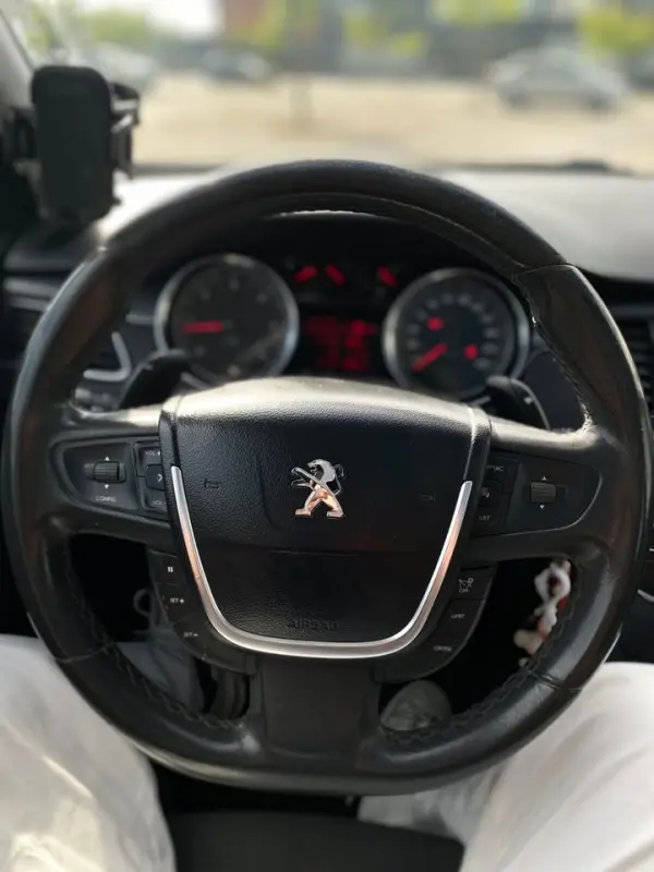 Peugeot 508 SW e-HDi FAP 115 EGS6 Active 11