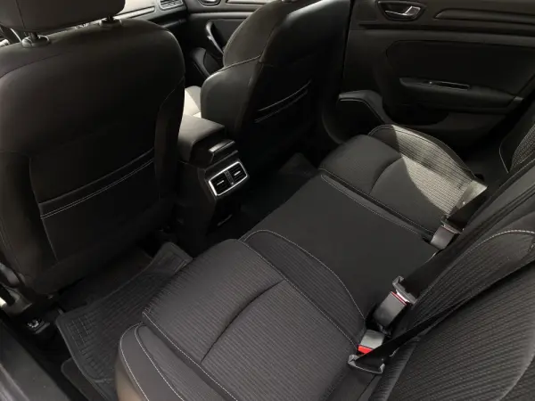 Renault Mégane Sport Tourer 1.5 dCi Zen 17