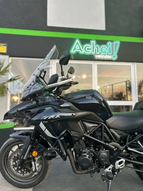 Benelli TRK 502 Touring 6