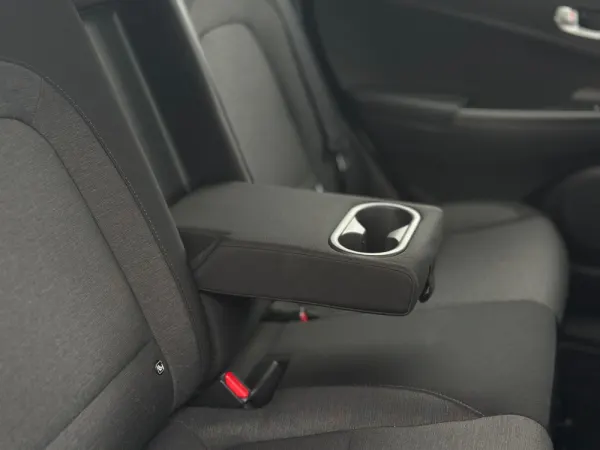 Hyundai Kauai Select 20