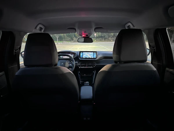 Peugeot e-2008 GT 7