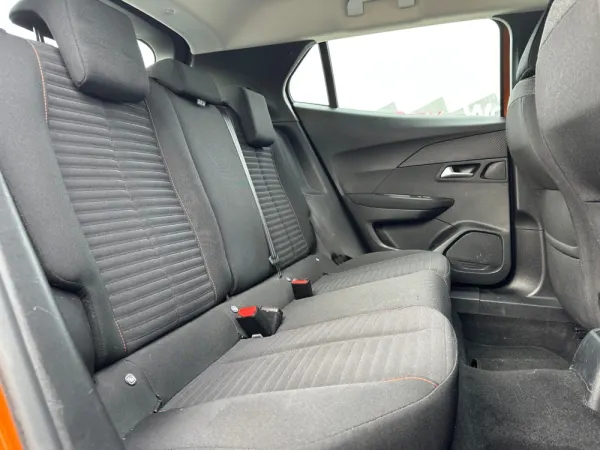 Peugeot 2008 1.5 BlueHDi Active Pack 21