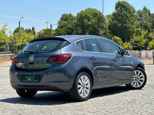 Opel Astra 1.4 Cosmo 5