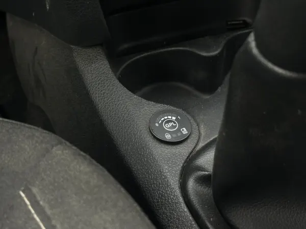 Dacia Sandero 0.9 TCe Comfort Bi-Fuel 19