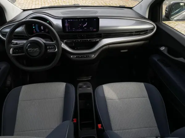 Fiat 500e 42 kWh Icon 11