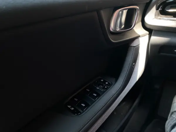 Polestar 2 Standard Range 70 kWh 23
