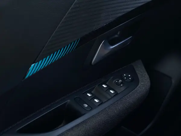 Peugeot e-208 Style 10