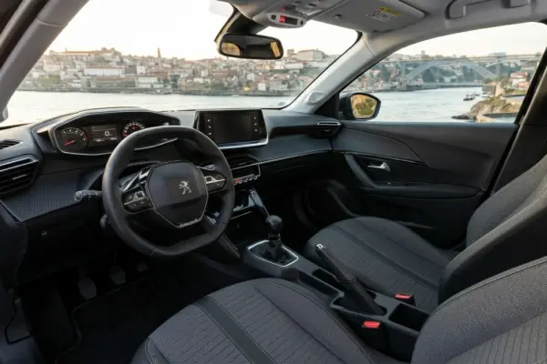 Peugeot 2008 PureTech 100 Stop&Start Active 6