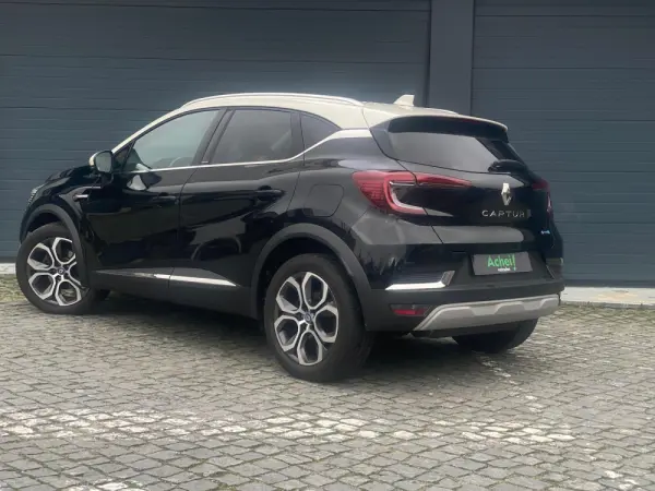 Renault Captur e-tech 3