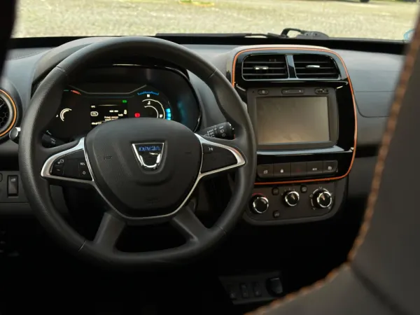 Dacia Spring Electric 45 Essential 11