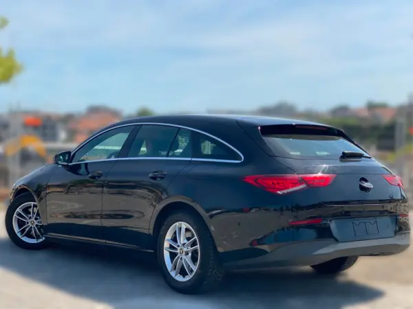 Mercedes-Benz CLA 180 d Shooting Brake Business Solutions 4