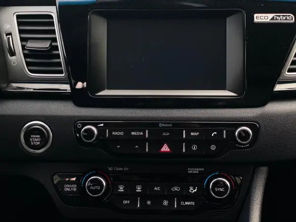 Kia Niro 1.6 GDi HEV Tech 16