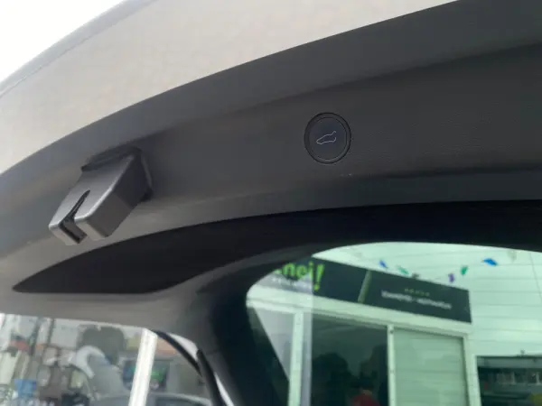 Tesla Model Y Standard 16
