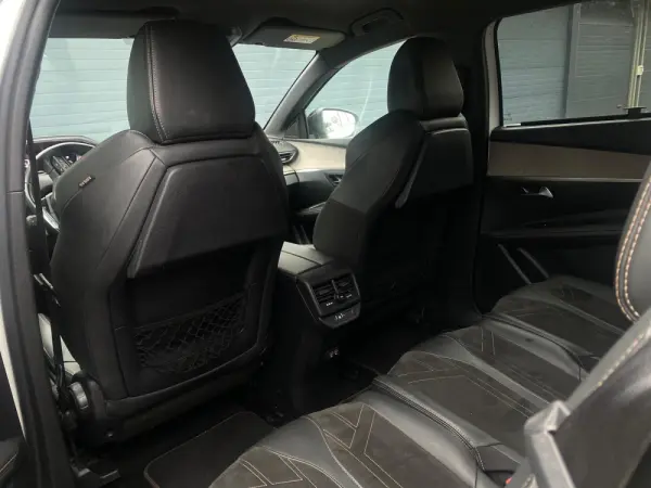 Peugeot 5008 18