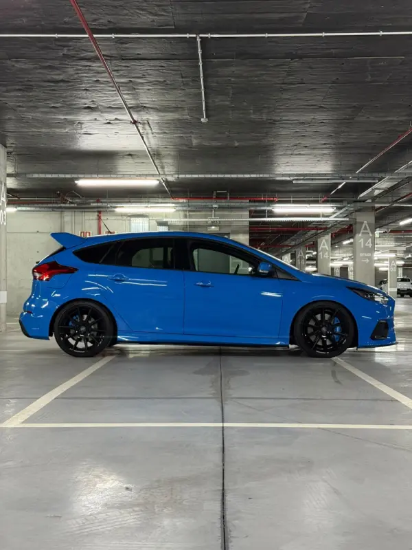 Ford Focus 13