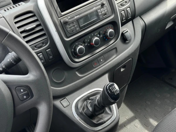 Renault Trafic 1.6 Dci Grand Confort E6 14
