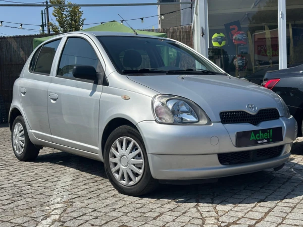 Toyota Yaris 2