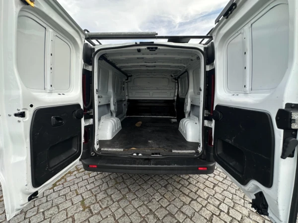 Renault Trafic 1.6 Dci Grand Confort E6 23