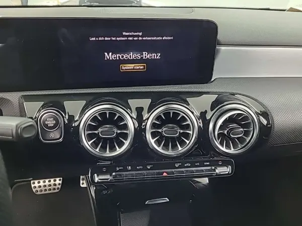 Mercedes-Benz A 180 6