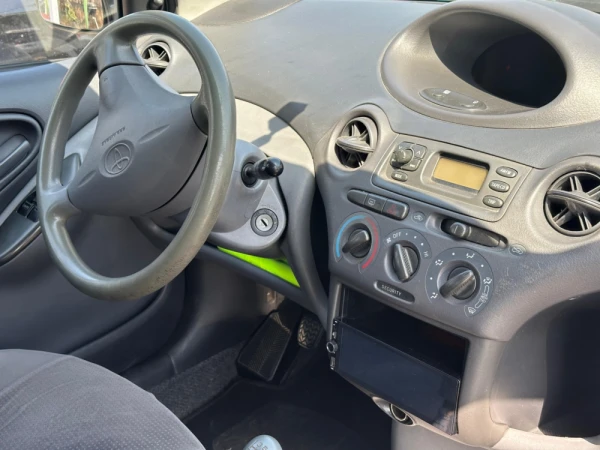 Toyota Yaris 3
