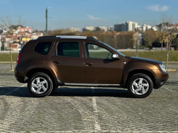 Dacia Duster Outro 4