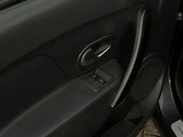 Dacia Sandero 0.9 TCe Comfort Bi-Fuel 10