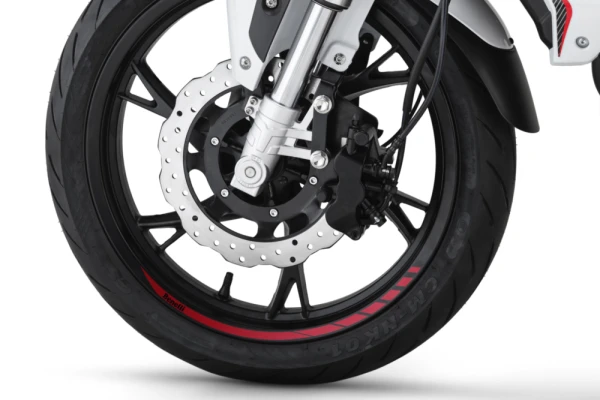 Benelli 125 125cc 7