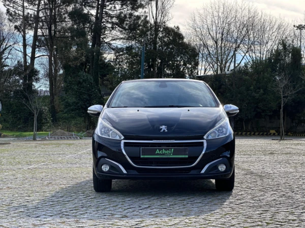 Peugeot 208 1.2 VTi Style 2