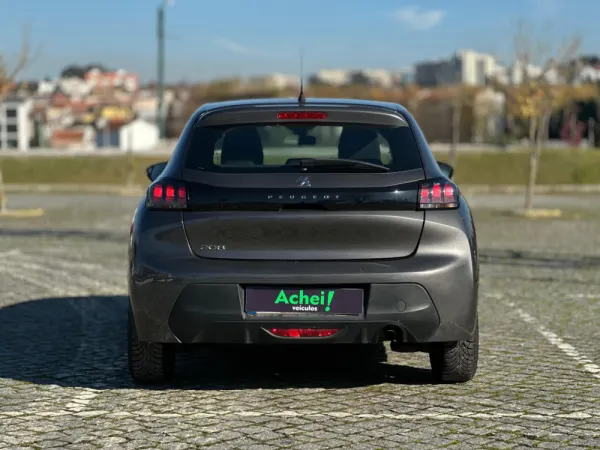 Peugeot 208 1.2 PureTech Active 6