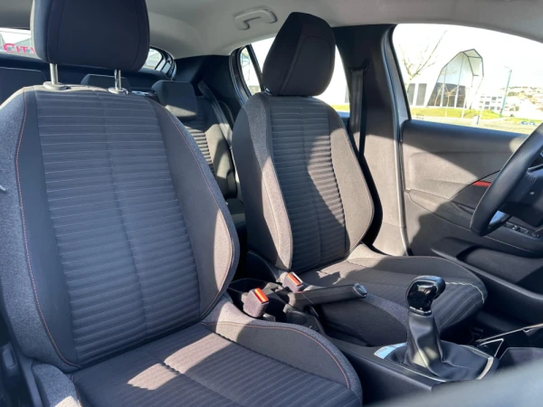 Peugeot 208 1.2 PureTech Active 15