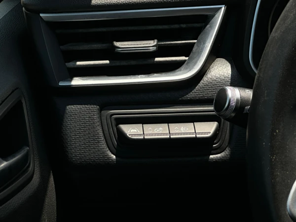 Renault Clio Outro 17