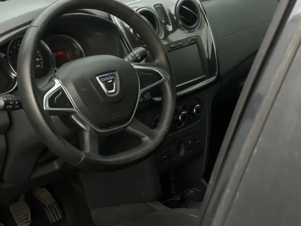 Dacia Sandero 0.9 TCe Comfort Bi-Fuel 12