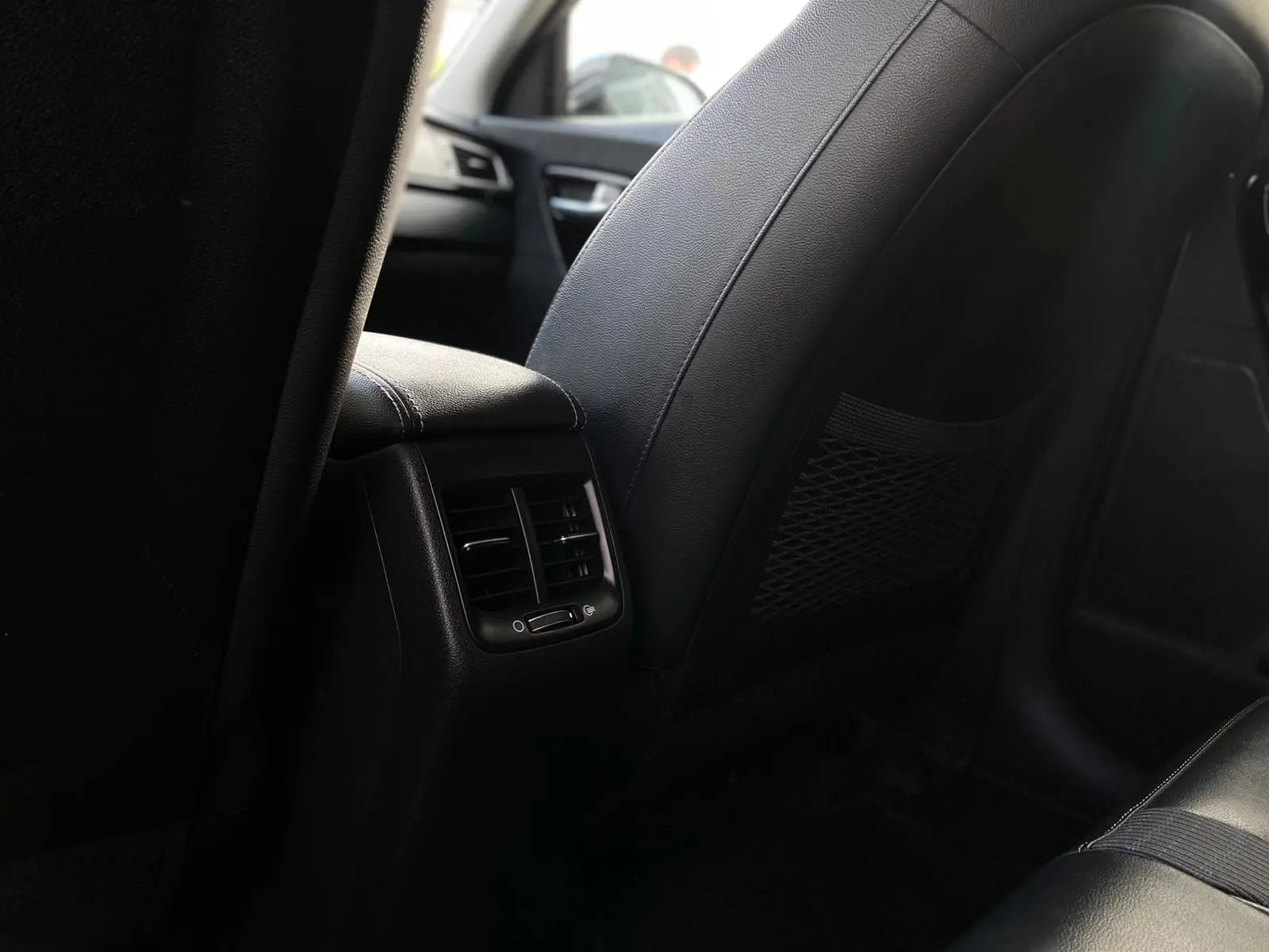 Kia Niro 1.6 GDi HEV Tech 11