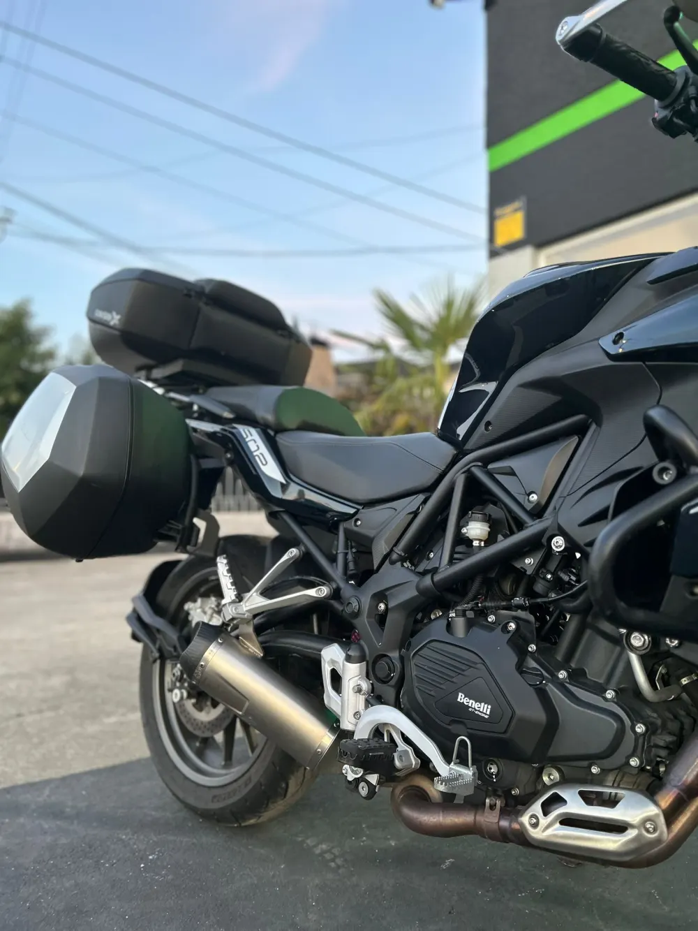 Benelli TRK 502 Touring 10