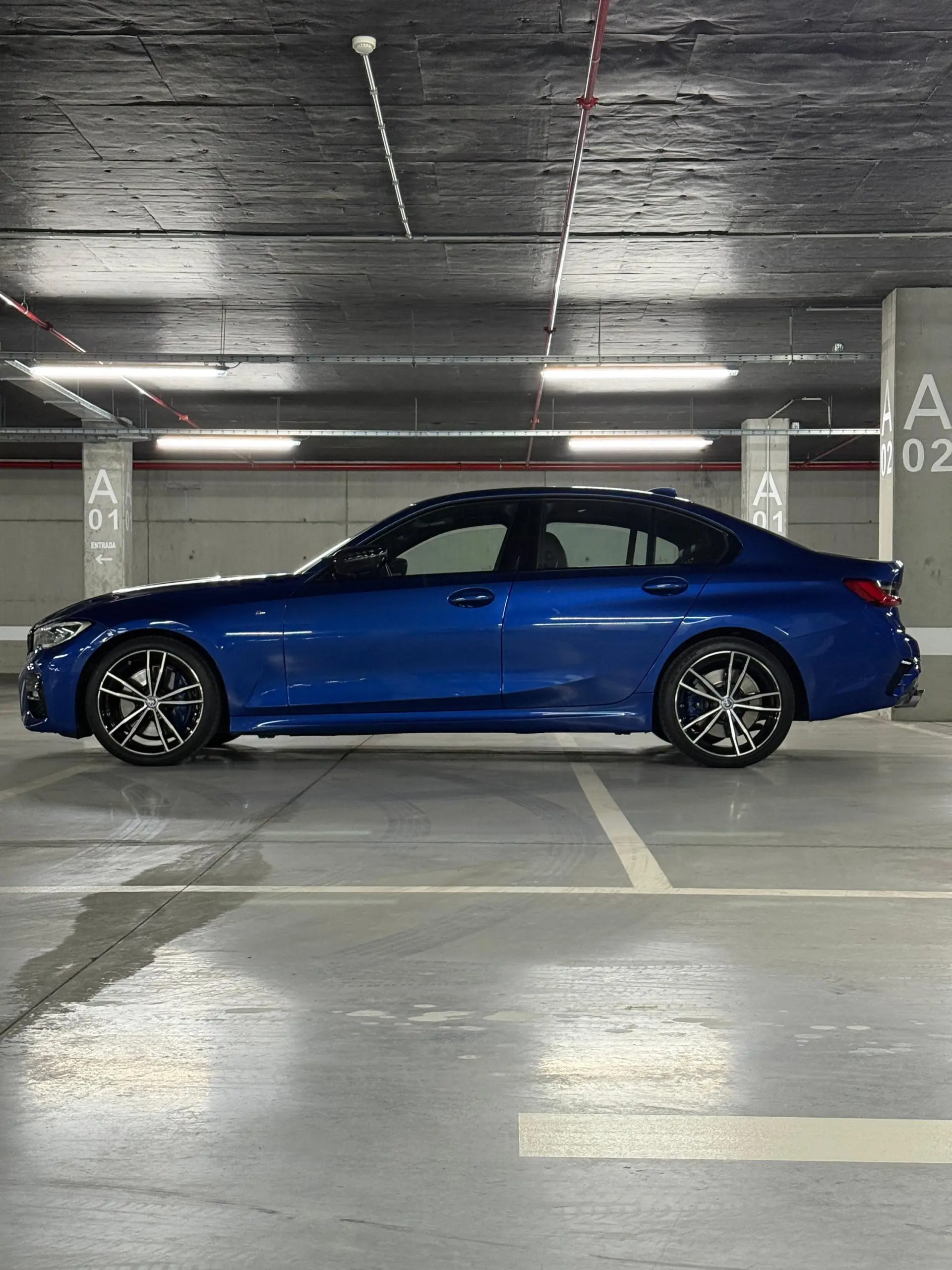 BMW 330 330i Pack M 17