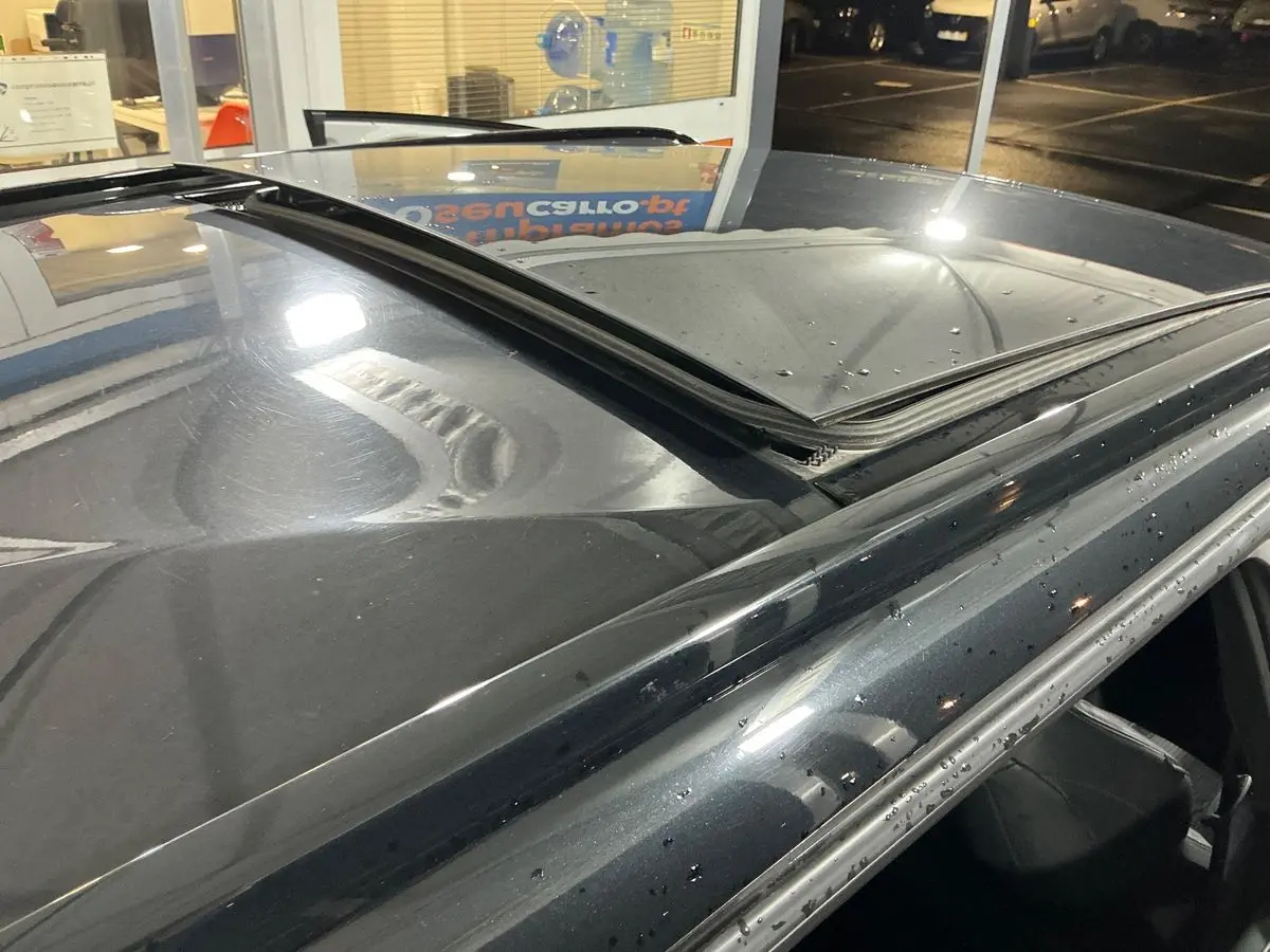 Peugeot 2008 1.2 PureTech GT EAT8 9