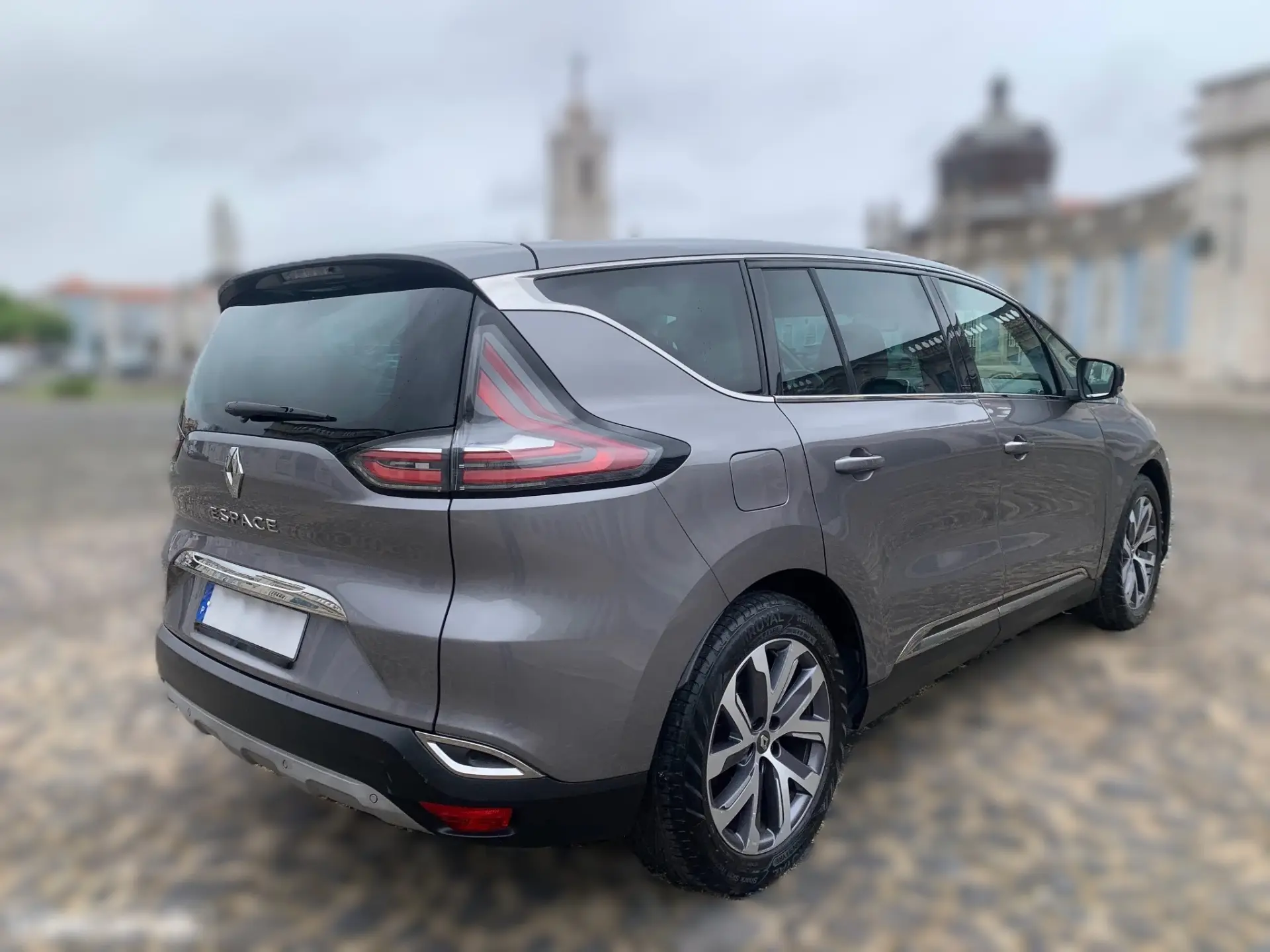 Renault Espace 1.6 dCi Initiale Paris EDC 4