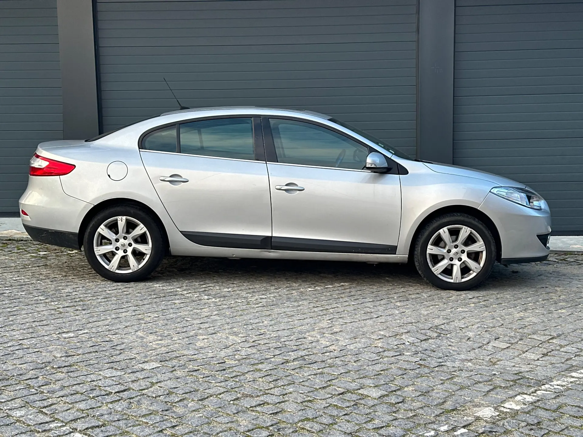 Renault Fluence 4