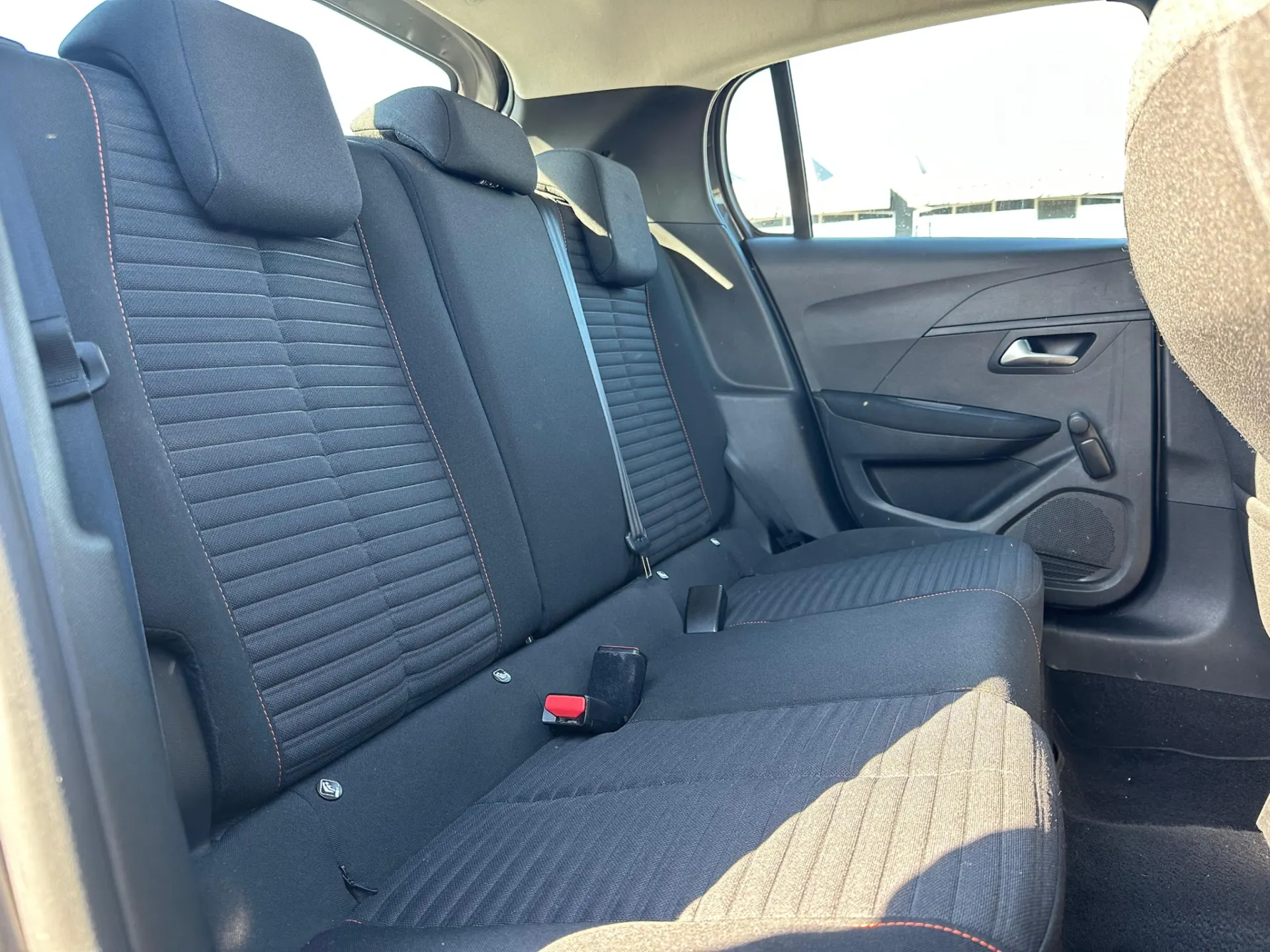 Peugeot 208 1.2 PureTech Active 18