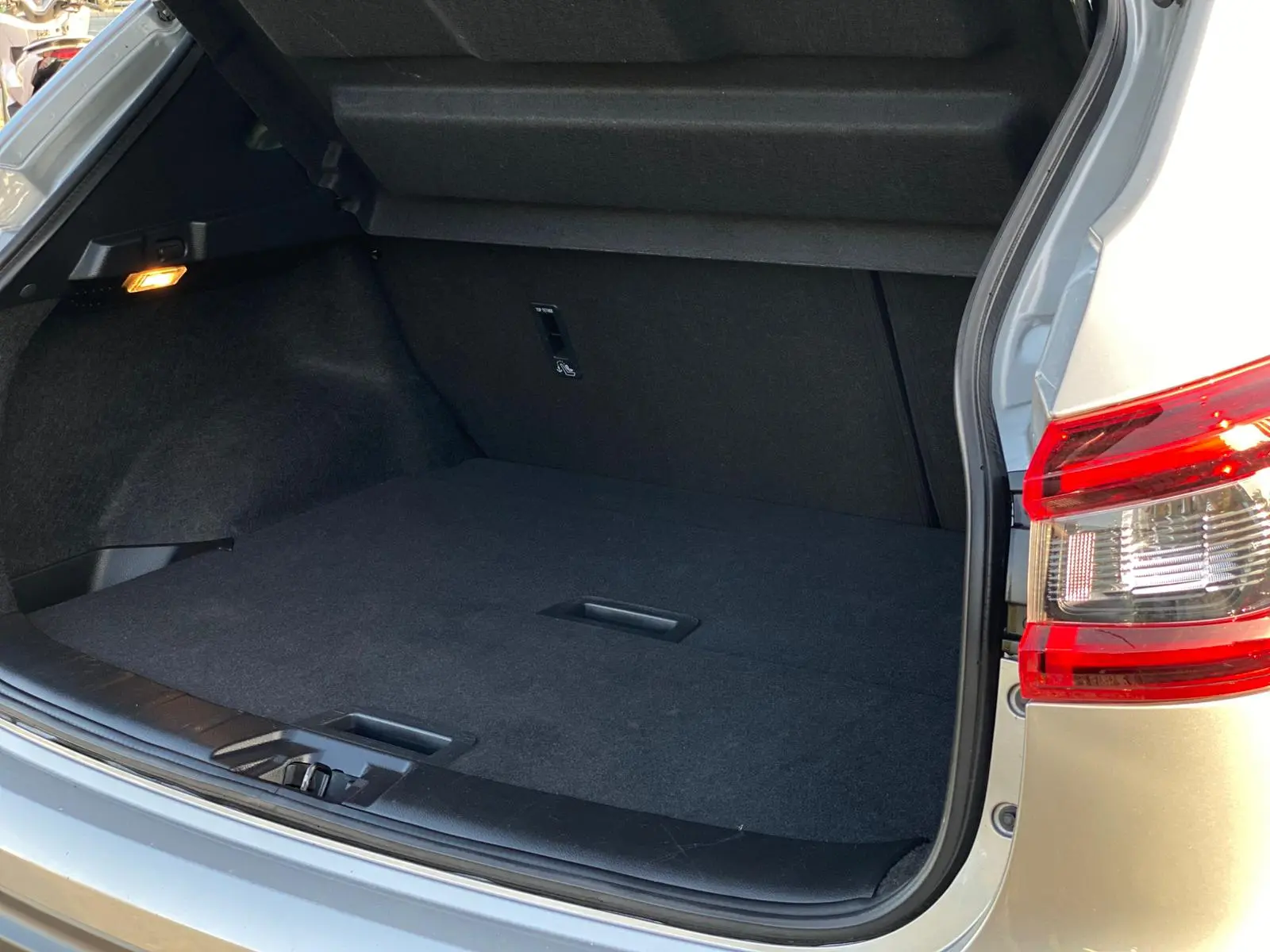 Nissan Qashqai 1.3 DIG-T Design Edition 5