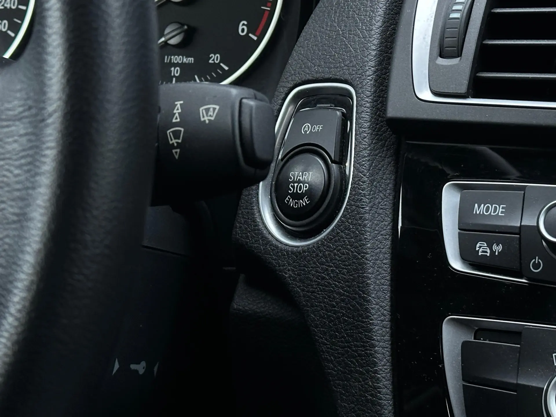 BMW 116 d Line Urban Auto 16