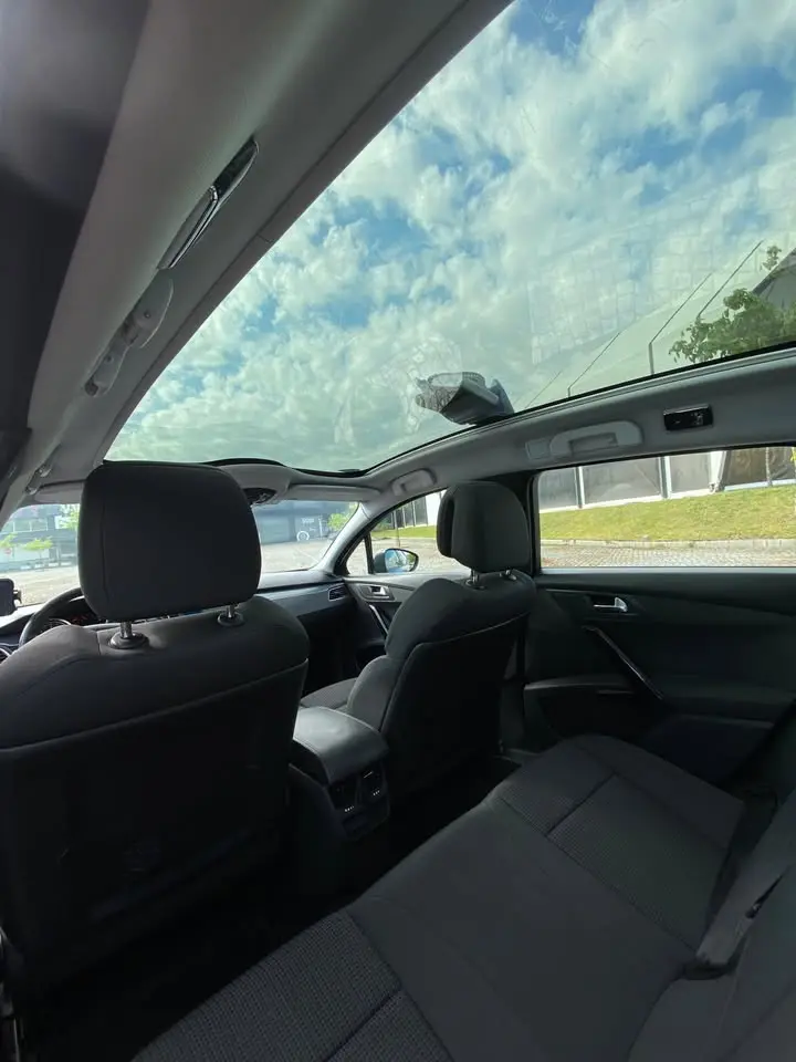 Peugeot 508 SW e-HDi FAP 115 EGS6 Active 10