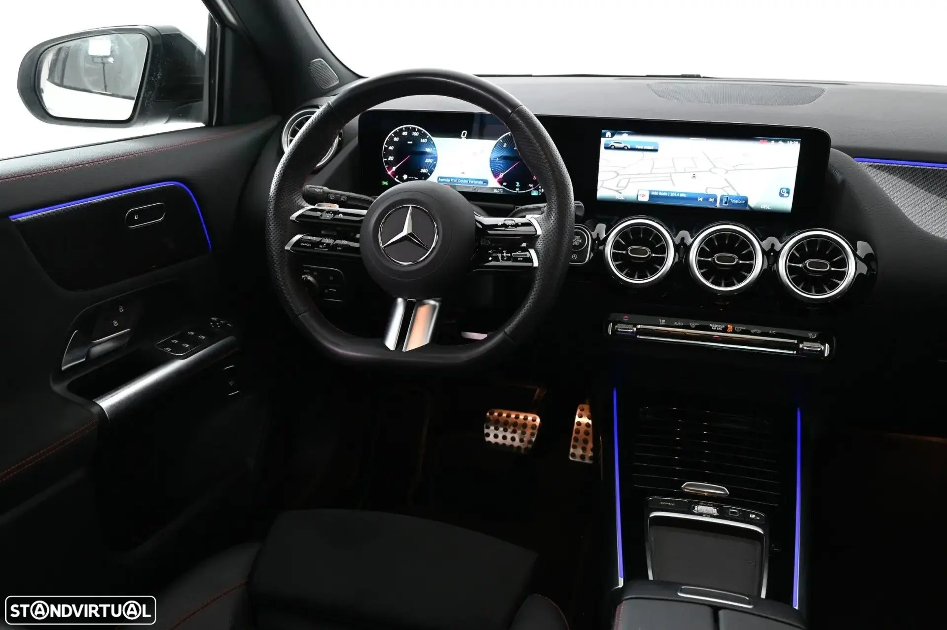 Mercedes-Benz GLA 200 d AMG Line 6