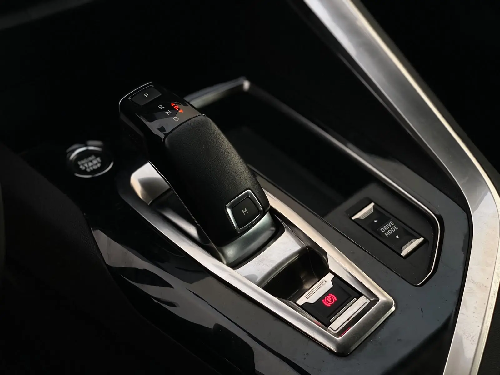 Peugeot 3008 PureTech 130 Stop & Start EAT6 Active 20