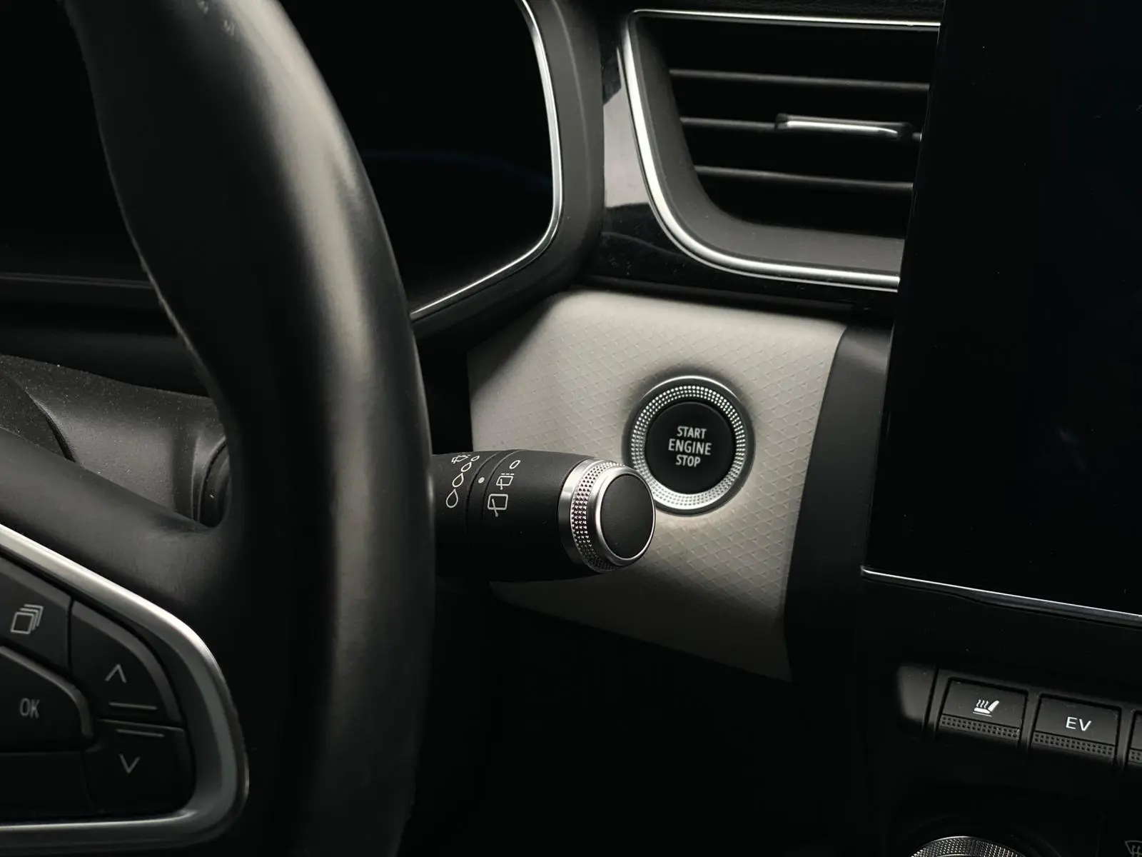 Renault Captur e-tech 7