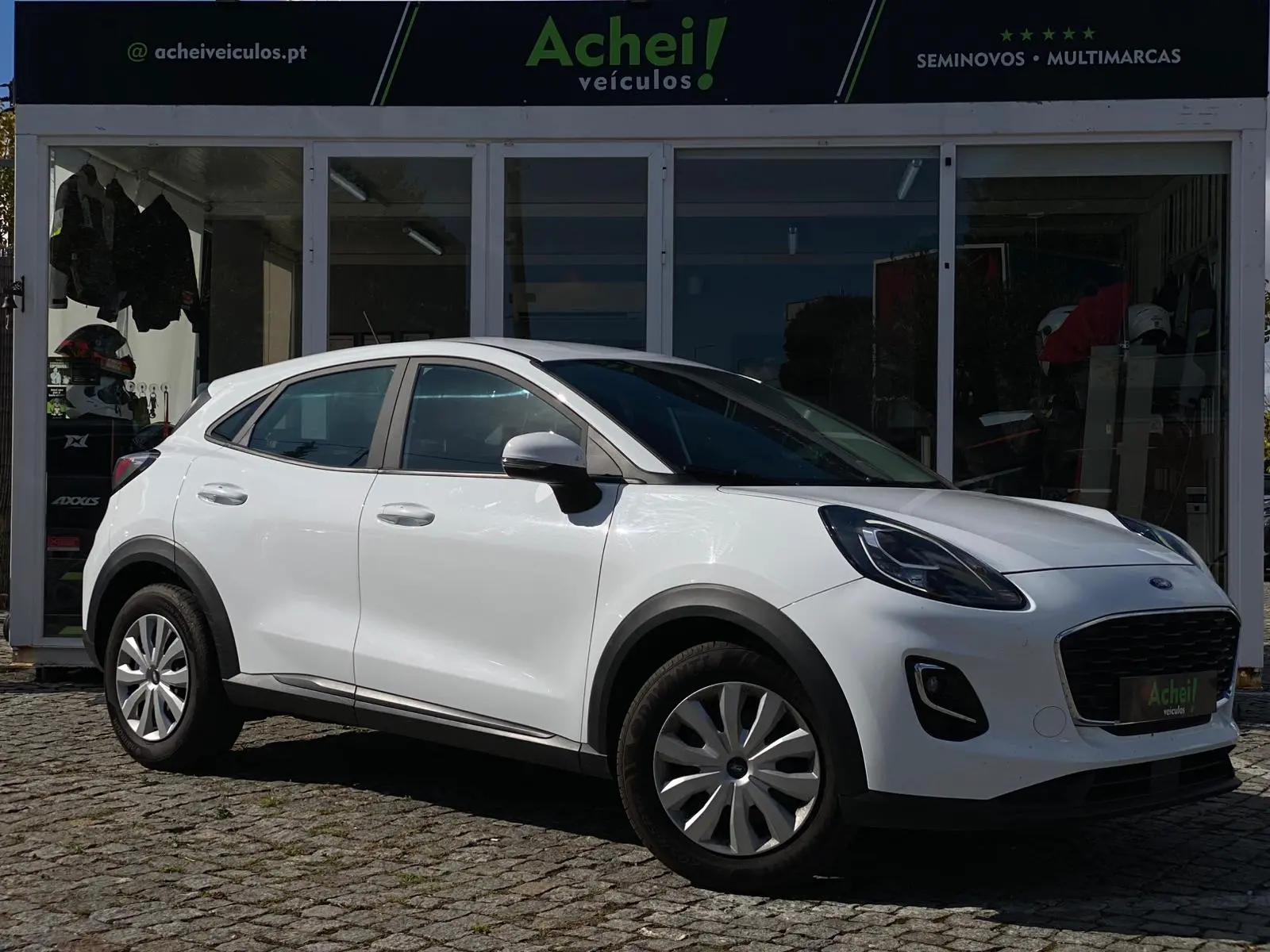 Ford Puma 1.0 EcoBoost COOL & CONNECT 1