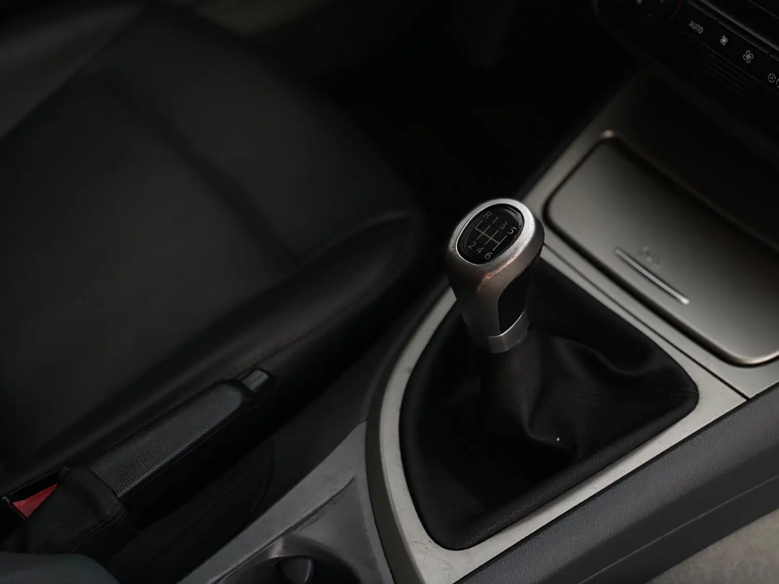 BMW 120 120d 6