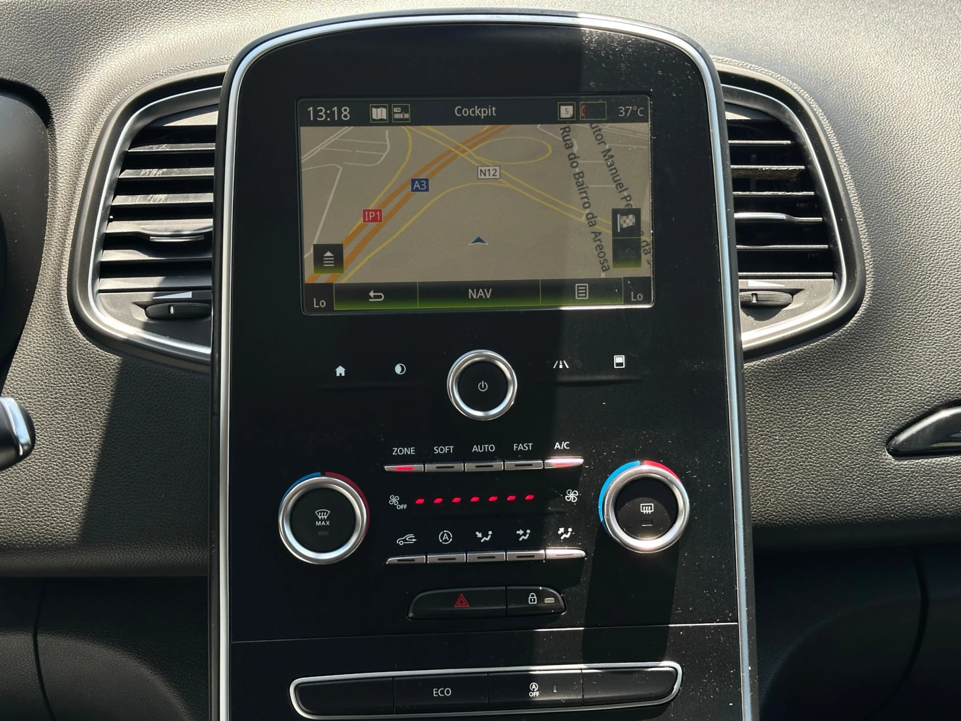 Renault Scénic null 13