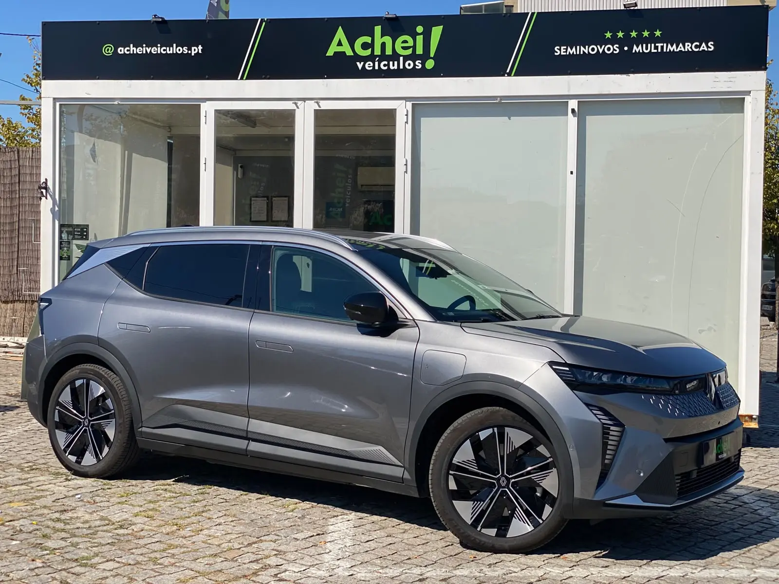 Renault Scénic E-Tech 87KW 8